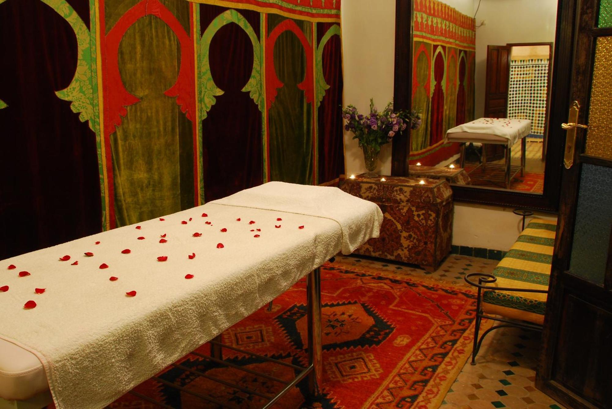 Riad El Ghalia Fès Exteriör bild